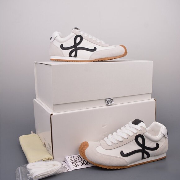 Loewe Flow Runner Sneakers - Picture 1 of 10